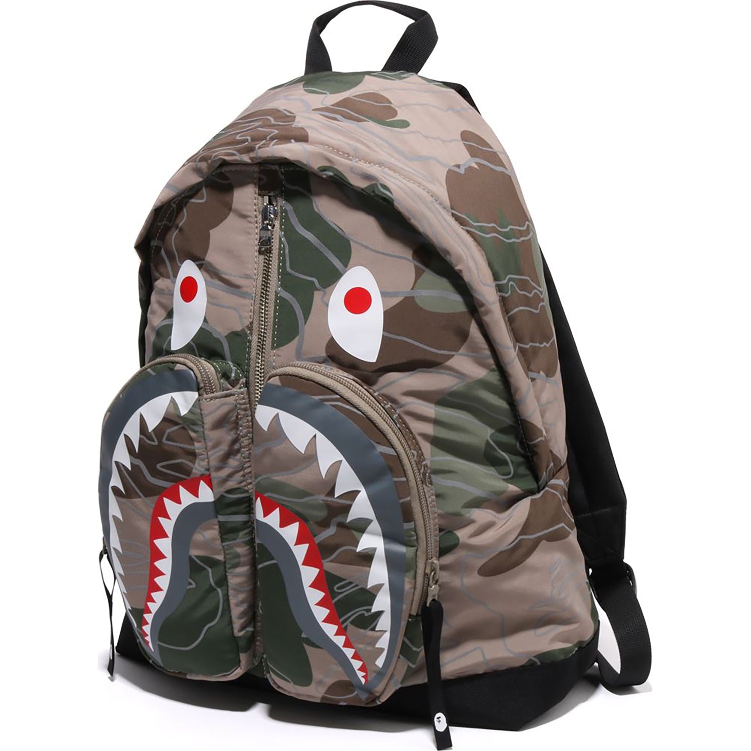 LAYERED LINE CAMO SHARK DAYPACK